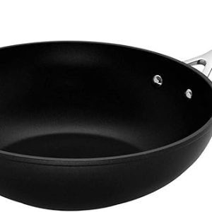 Le Creuset - Toughened Non-Stick Stir-Fry Pan with Helper Handle