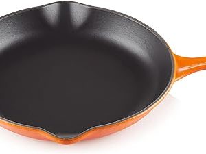 Le Creuset-Volcanic Cast Iron Round Skillet 23cm
